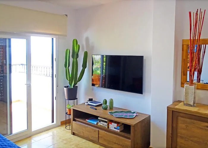 Piso En Con Terraza, Vistas Al Mar, Aire Acondicionado Y Garaje Apartment *