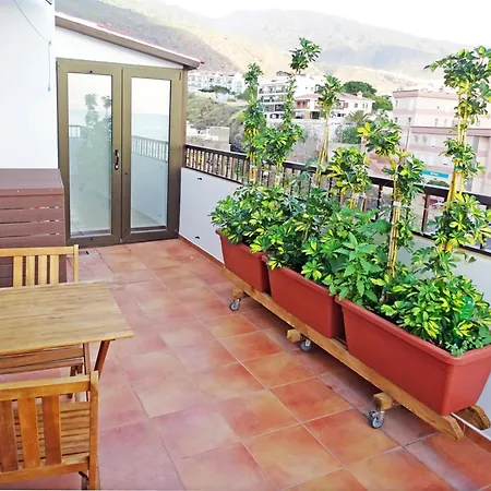 Apartament Piso En Con Terraza, Vistas Al Mar, Aire Acondicionado Y Garaje