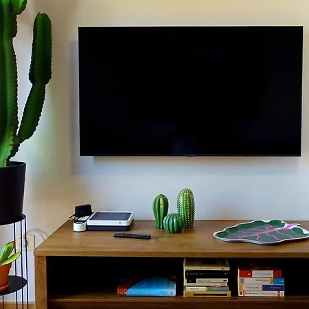 شقة Piso En Con Terraza, Vistas Al Mar, Aire Acondicionado Y Garaje *